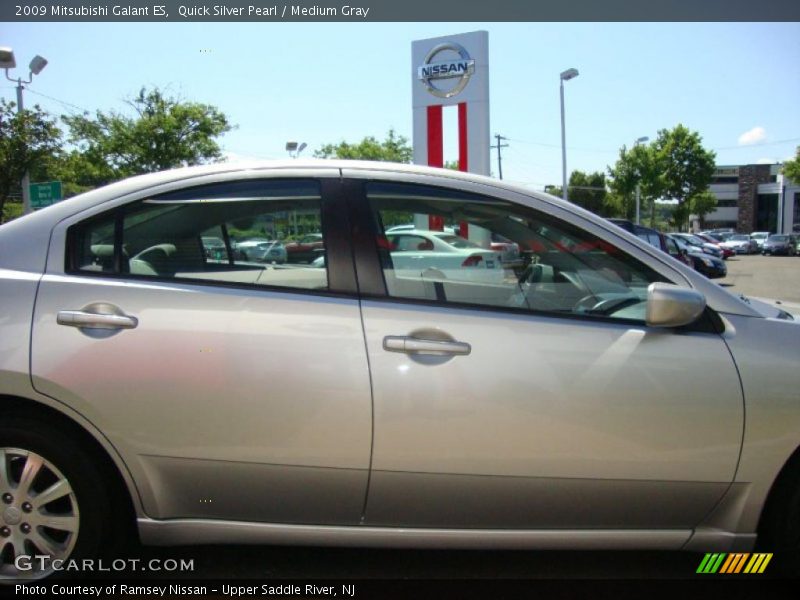 Quick Silver Pearl / Medium Gray 2009 Mitsubishi Galant ES