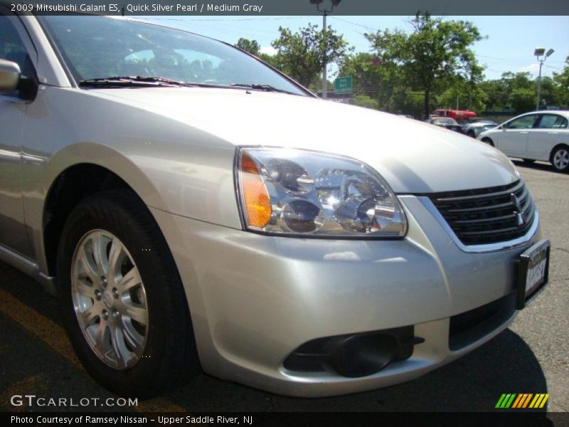 Quick Silver Pearl / Medium Gray 2009 Mitsubishi Galant ES