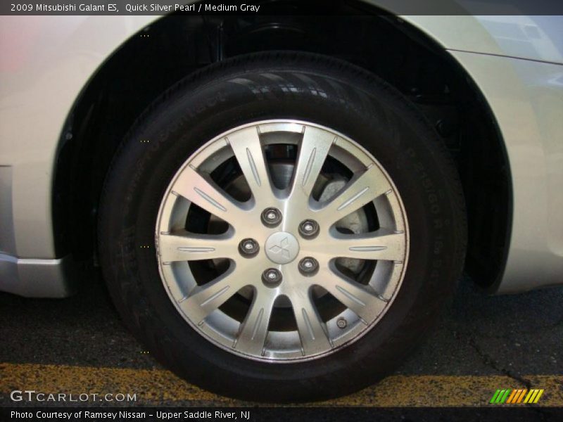 Quick Silver Pearl / Medium Gray 2009 Mitsubishi Galant ES