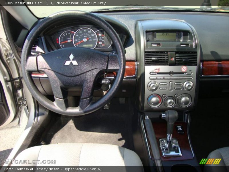 Quick Silver Pearl / Medium Gray 2009 Mitsubishi Galant ES