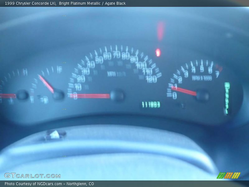 Bright Platinum Metallic / Agate Black 1999 Chrysler Concorde LXi