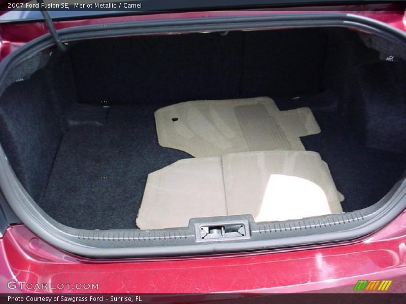 Merlot Metallic / Camel 2007 Ford Fusion SE
