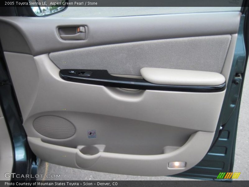 Aspen Green Pearl / Stone 2005 Toyota Sienna LE