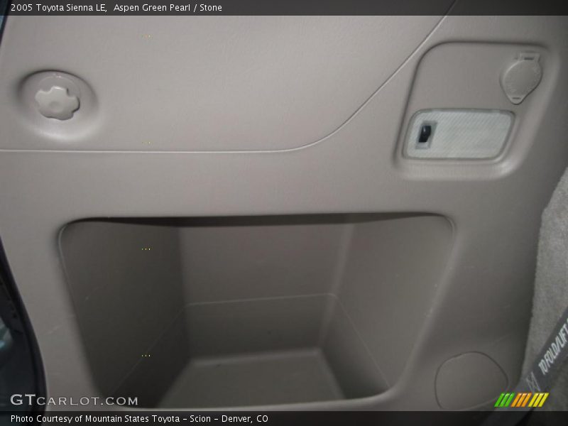 Aspen Green Pearl / Stone 2005 Toyota Sienna LE