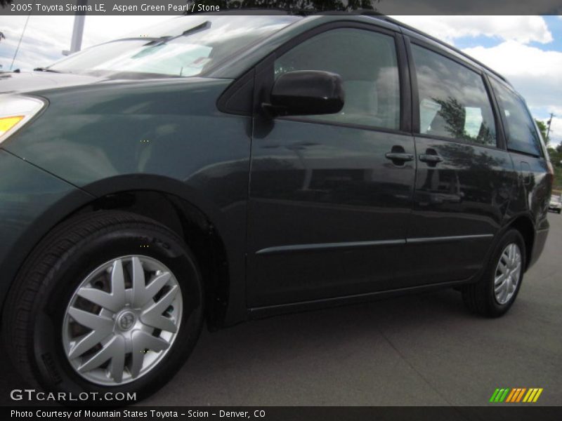 Aspen Green Pearl / Stone 2005 Toyota Sienna LE