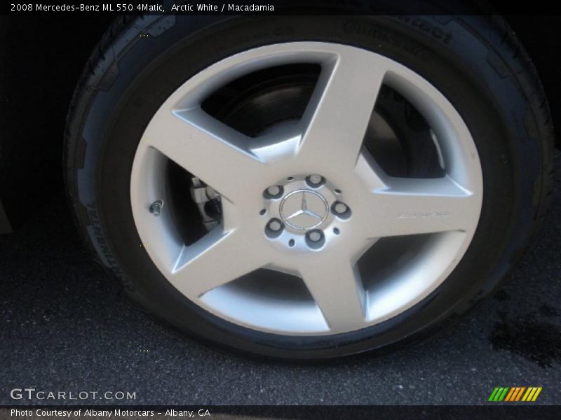 Arctic White / Macadamia 2008 Mercedes-Benz ML 550 4Matic