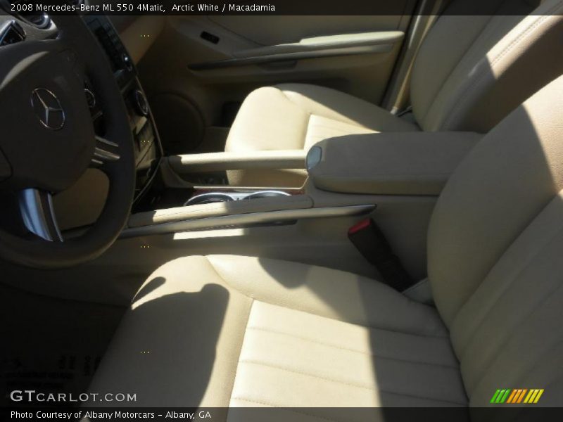 Arctic White / Macadamia 2008 Mercedes-Benz ML 550 4Matic