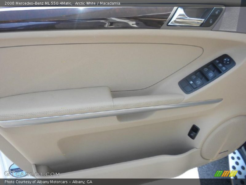 Arctic White / Macadamia 2008 Mercedes-Benz ML 550 4Matic