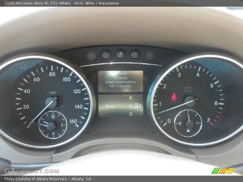 Arctic White / Macadamia 2008 Mercedes-Benz ML 550 4Matic
