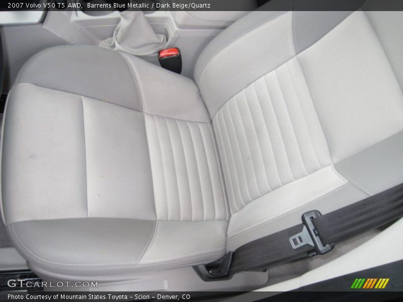 Barrents Blue Metallic / Dark Beige/Quartz 2007 Volvo V50 T5 AWD