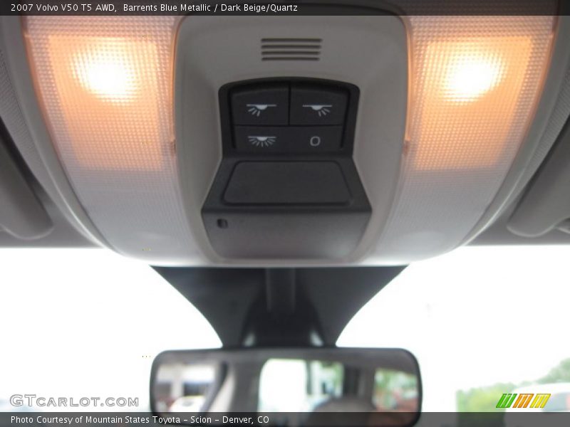 Barrents Blue Metallic / Dark Beige/Quartz 2007 Volvo V50 T5 AWD