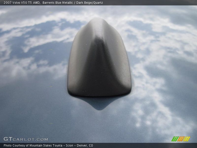 Barrents Blue Metallic / Dark Beige/Quartz 2007 Volvo V50 T5 AWD