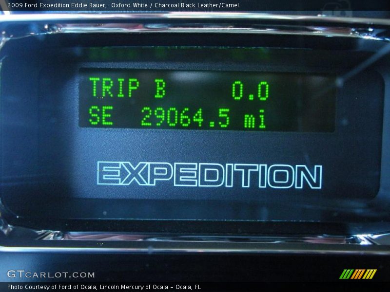 Oxford White / Charcoal Black Leather/Camel 2009 Ford Expedition Eddie Bauer