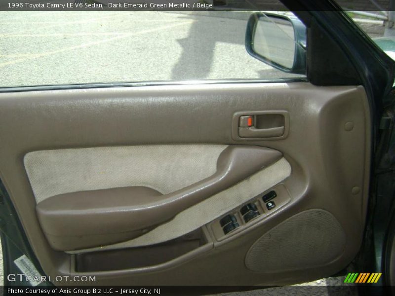 Dark Emerald Green Metallic / Beige 1996 Toyota Camry LE V6 Sedan