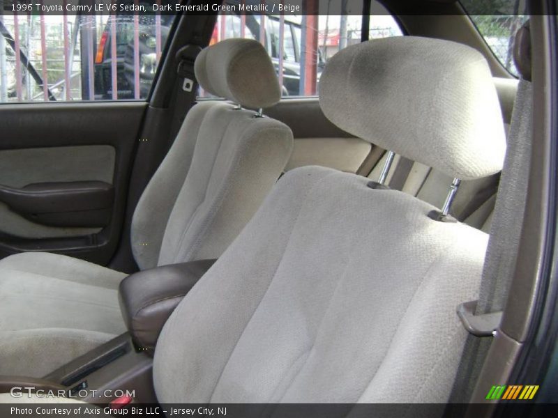 Dark Emerald Green Metallic / Beige 1996 Toyota Camry LE V6 Sedan