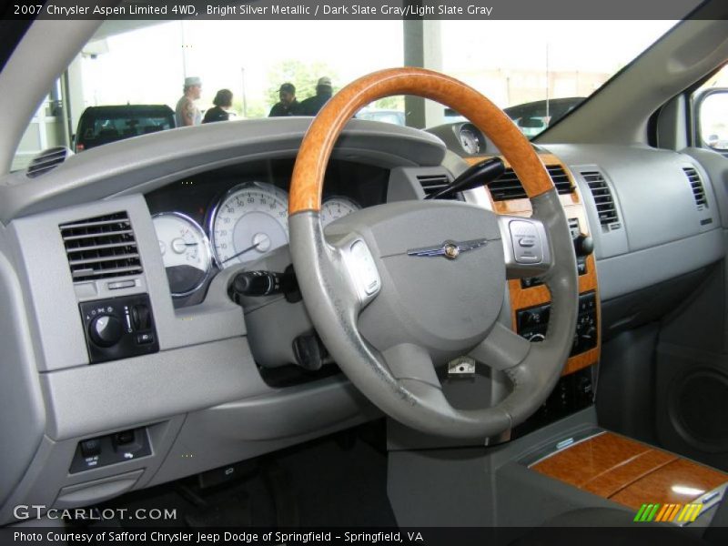 Bright Silver Metallic / Dark Slate Gray/Light Slate Gray 2007 Chrysler Aspen Limited 4WD