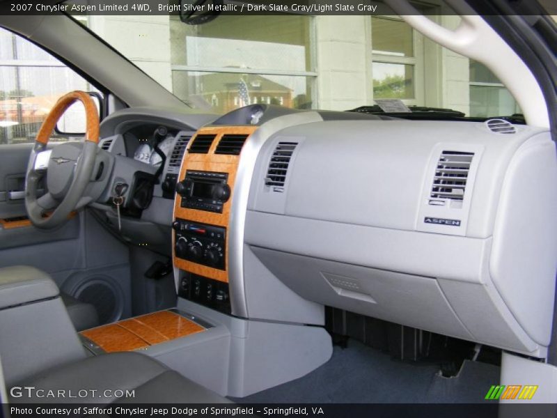 Bright Silver Metallic / Dark Slate Gray/Light Slate Gray 2007 Chrysler Aspen Limited 4WD