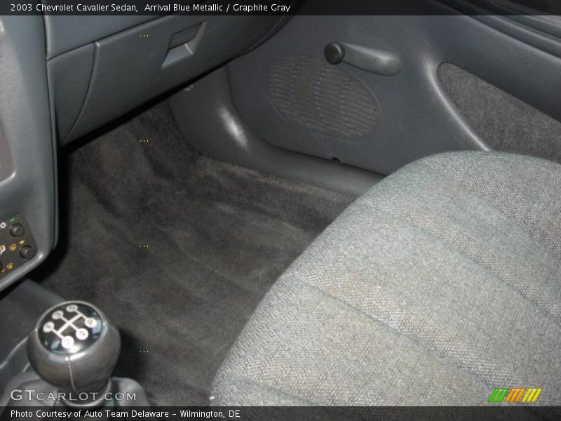 Arrival Blue Metallic / Graphite Gray 2003 Chevrolet Cavalier Sedan