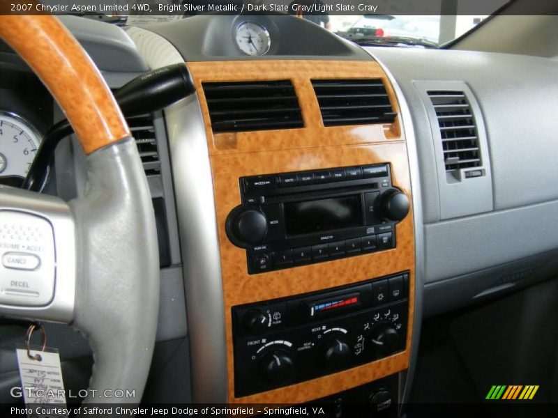 Bright Silver Metallic / Dark Slate Gray/Light Slate Gray 2007 Chrysler Aspen Limited 4WD