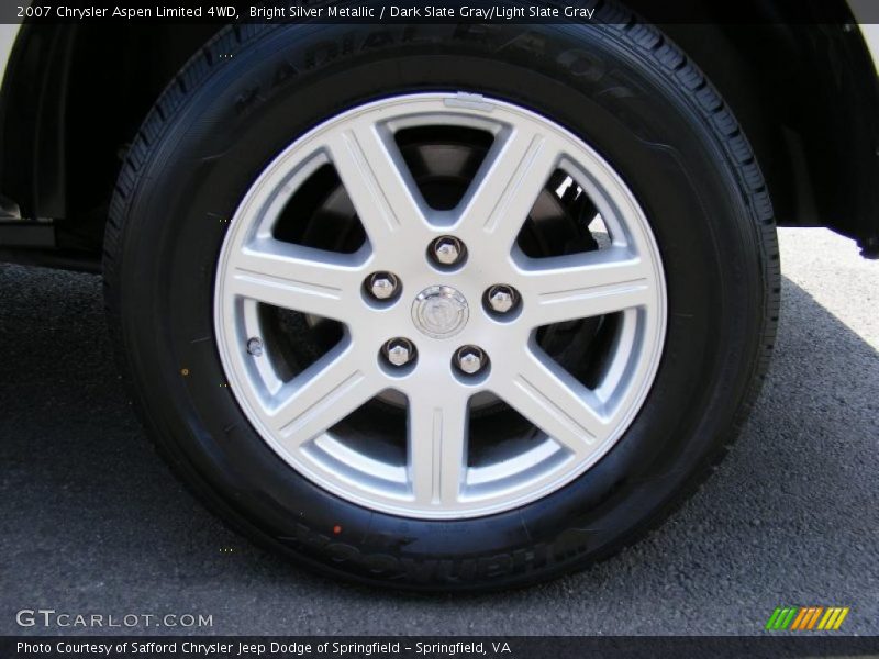 Bright Silver Metallic / Dark Slate Gray/Light Slate Gray 2007 Chrysler Aspen Limited 4WD