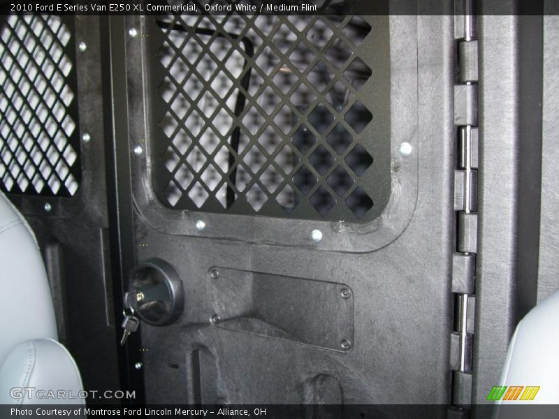 Oxford White / Medium Flint 2010 Ford E Series Van E250 XL Commericial