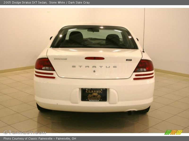 Stone White / Dark Slate Gray 2005 Dodge Stratus SXT Sedan