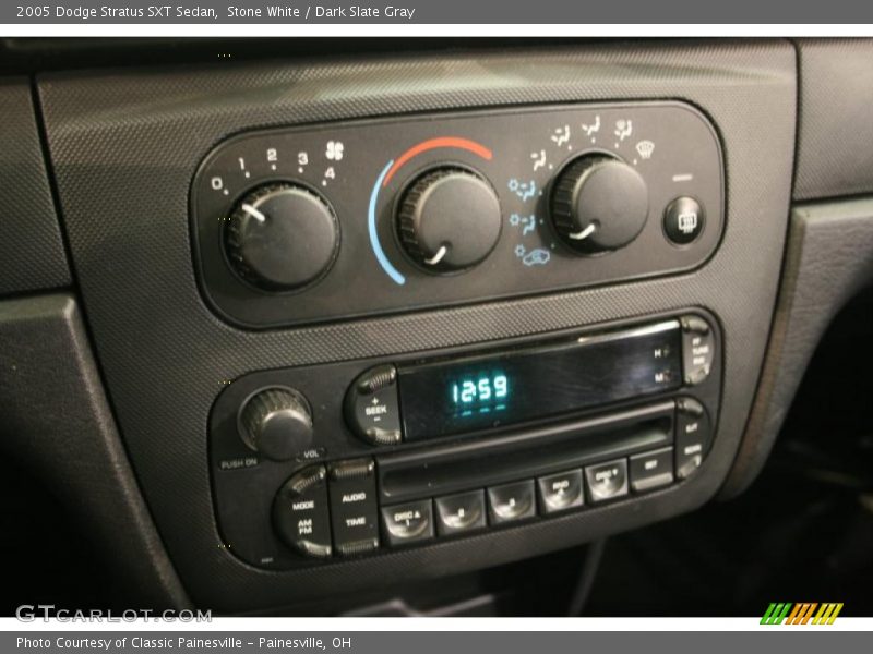 Stone White / Dark Slate Gray 2005 Dodge Stratus SXT Sedan