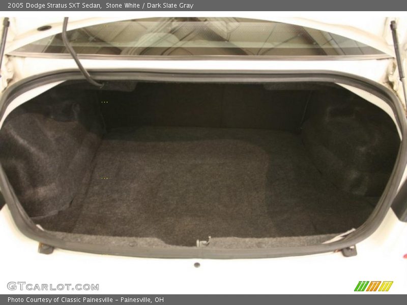 Stone White / Dark Slate Gray 2005 Dodge Stratus SXT Sedan