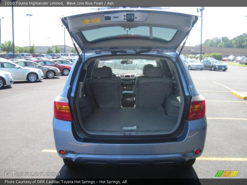 Wave Line Blue Pearl / Ash 2010 Toyota Highlander Limited