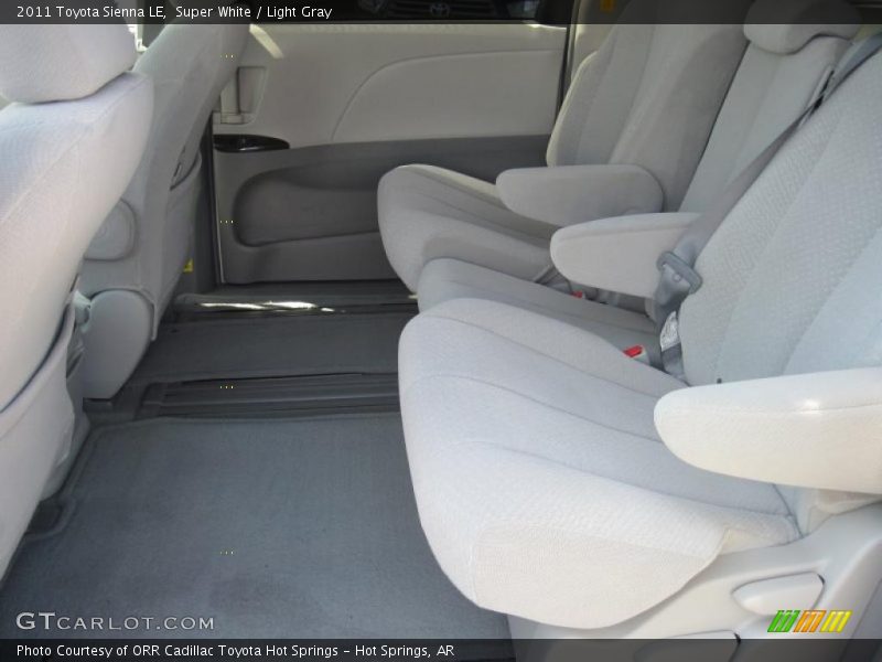 Super White / Light Gray 2011 Toyota Sienna LE