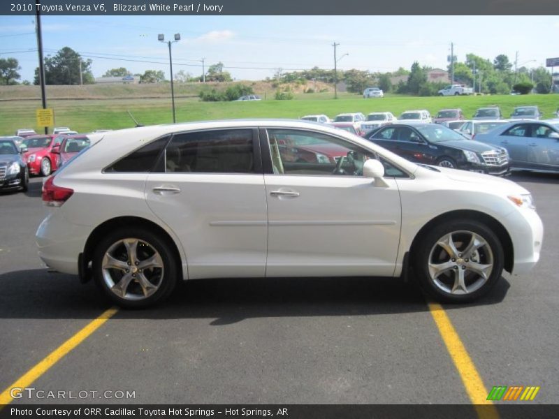 Blizzard White Pearl / Ivory 2010 Toyota Venza V6
