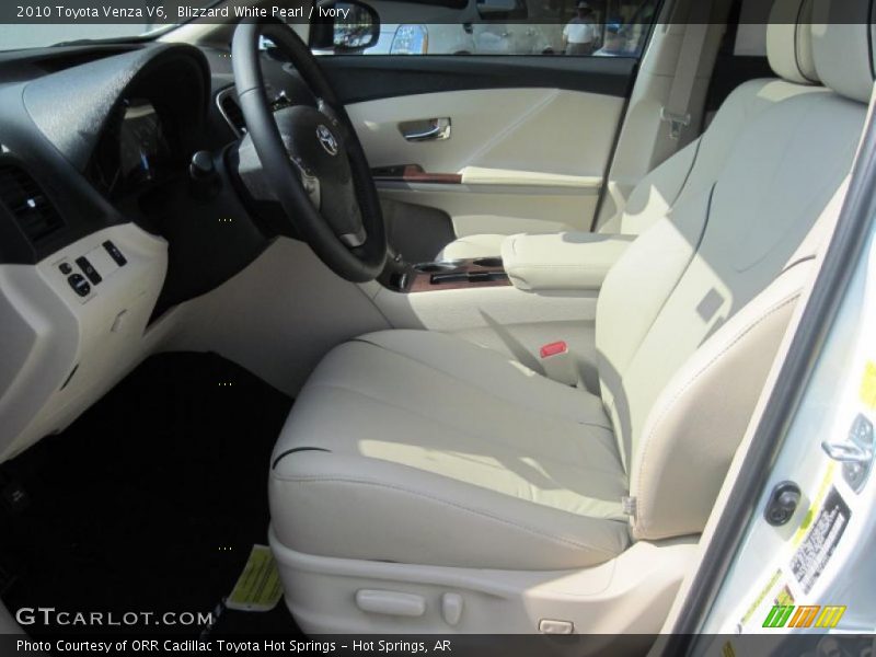Blizzard White Pearl / Ivory 2010 Toyota Venza V6