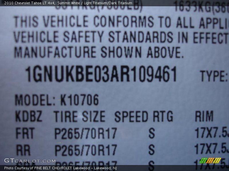 Summit White / Light Titanium/Dark Titanium 2010 Chevrolet Tahoe LT 4x4