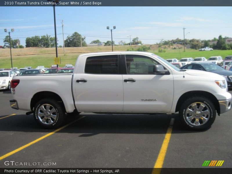 Super White / Sand Beige 2010 Toyota Tundra CrewMax