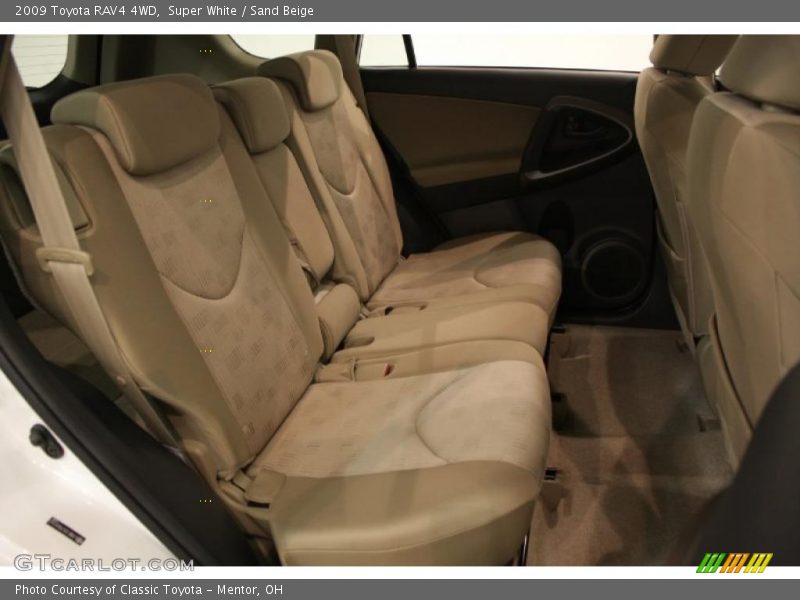 Super White / Sand Beige 2009 Toyota RAV4 4WD