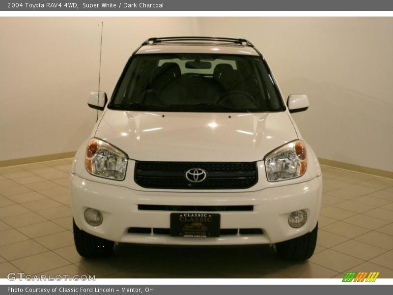Super White / Dark Charcoal 2004 Toyota RAV4 4WD