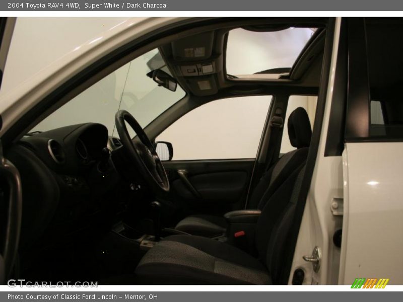 Super White / Dark Charcoal 2004 Toyota RAV4 4WD