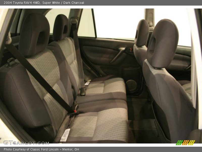 Super White / Dark Charcoal 2004 Toyota RAV4 4WD