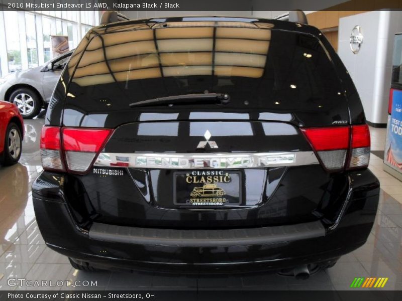 Kalapana Black / Black 2010 Mitsubishi Endeavor LS AWD