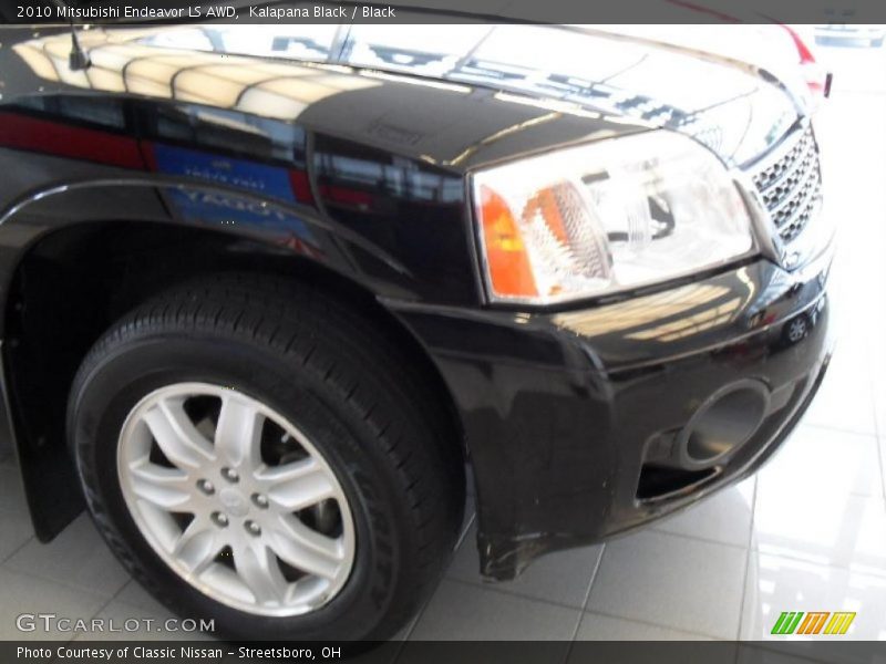 Kalapana Black / Black 2010 Mitsubishi Endeavor LS AWD