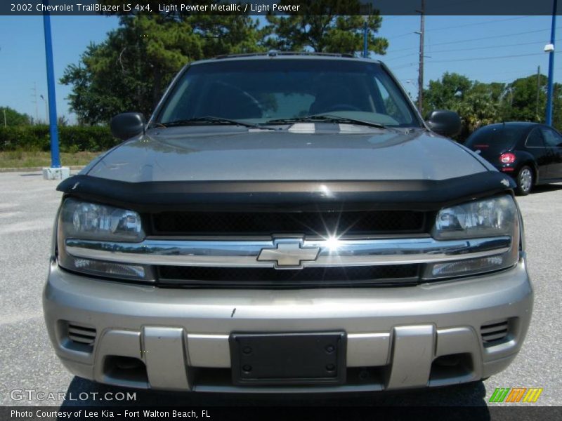 Light Pewter Metallic / Light Pewter 2002 Chevrolet TrailBlazer LS 4x4