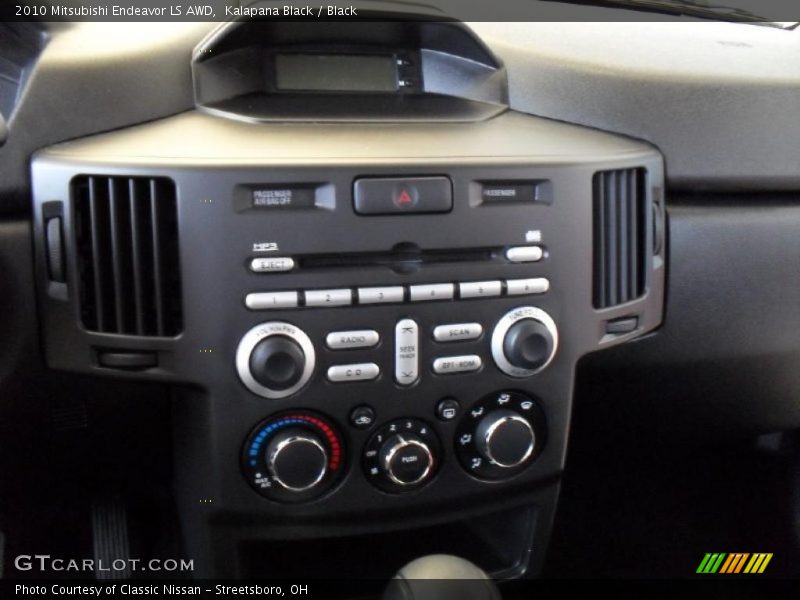 Kalapana Black / Black 2010 Mitsubishi Endeavor LS AWD