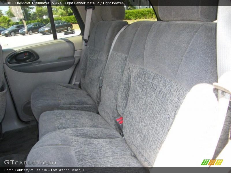 Light Pewter Metallic / Light Pewter 2002 Chevrolet TrailBlazer LS 4x4