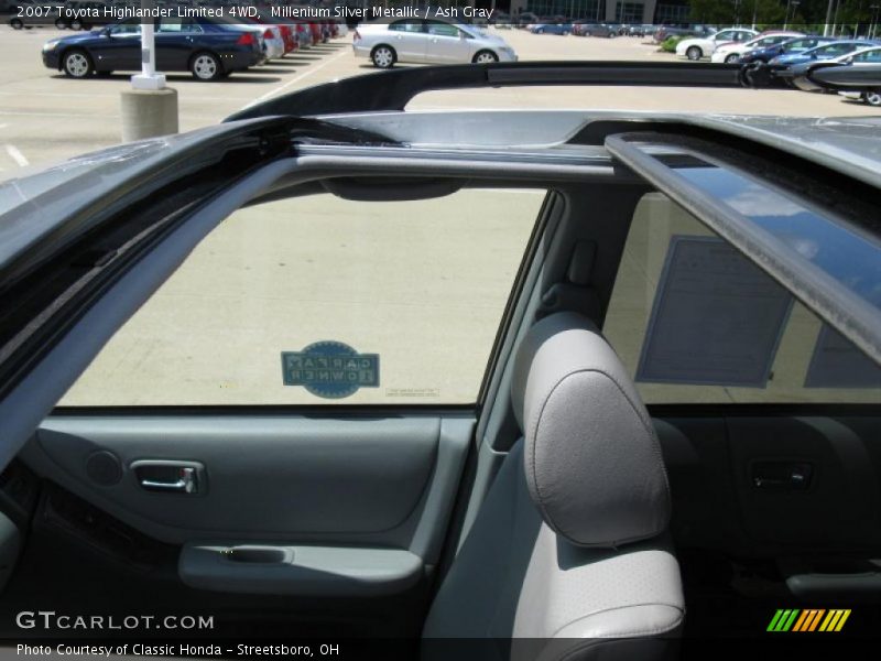 Millenium Silver Metallic / Ash Gray 2007 Toyota Highlander Limited 4WD