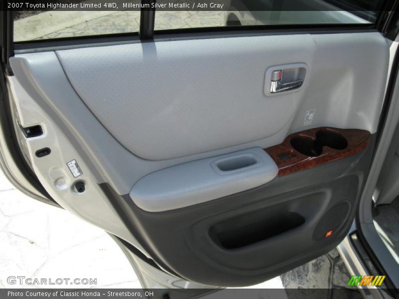Millenium Silver Metallic / Ash Gray 2007 Toyota Highlander Limited 4WD
