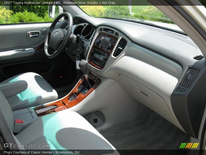 Millenium Silver Metallic / Ash Gray 2007 Toyota Highlander Limited 4WD