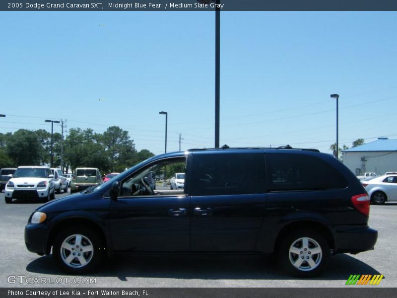 Midnight Blue Pearl / Medium Slate Gray 2005 Dodge Grand Caravan SXT