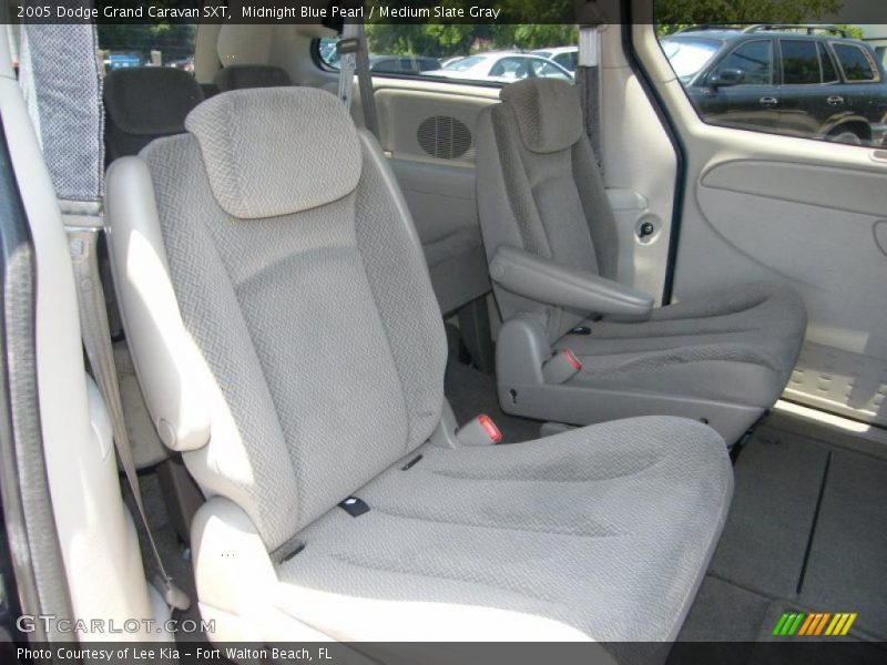 Midnight Blue Pearl / Medium Slate Gray 2005 Dodge Grand Caravan SXT