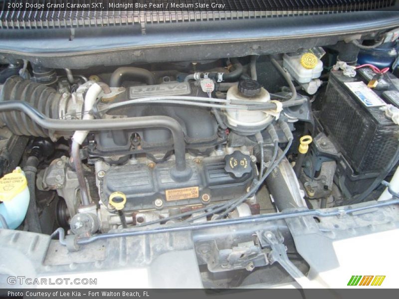 Midnight Blue Pearl / Medium Slate Gray 2005 Dodge Grand Caravan SXT