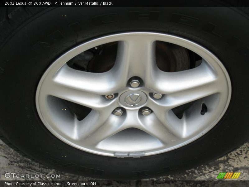 Millennium Silver Metallic / Black 2002 Lexus RX 300 AWD